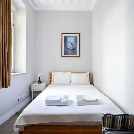 Authentic Charming 3bed15bath Home! #379 Lägenhet Istanbul