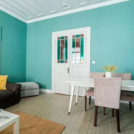Authentic Charming 3bed15bath Home! #379 Appartement *